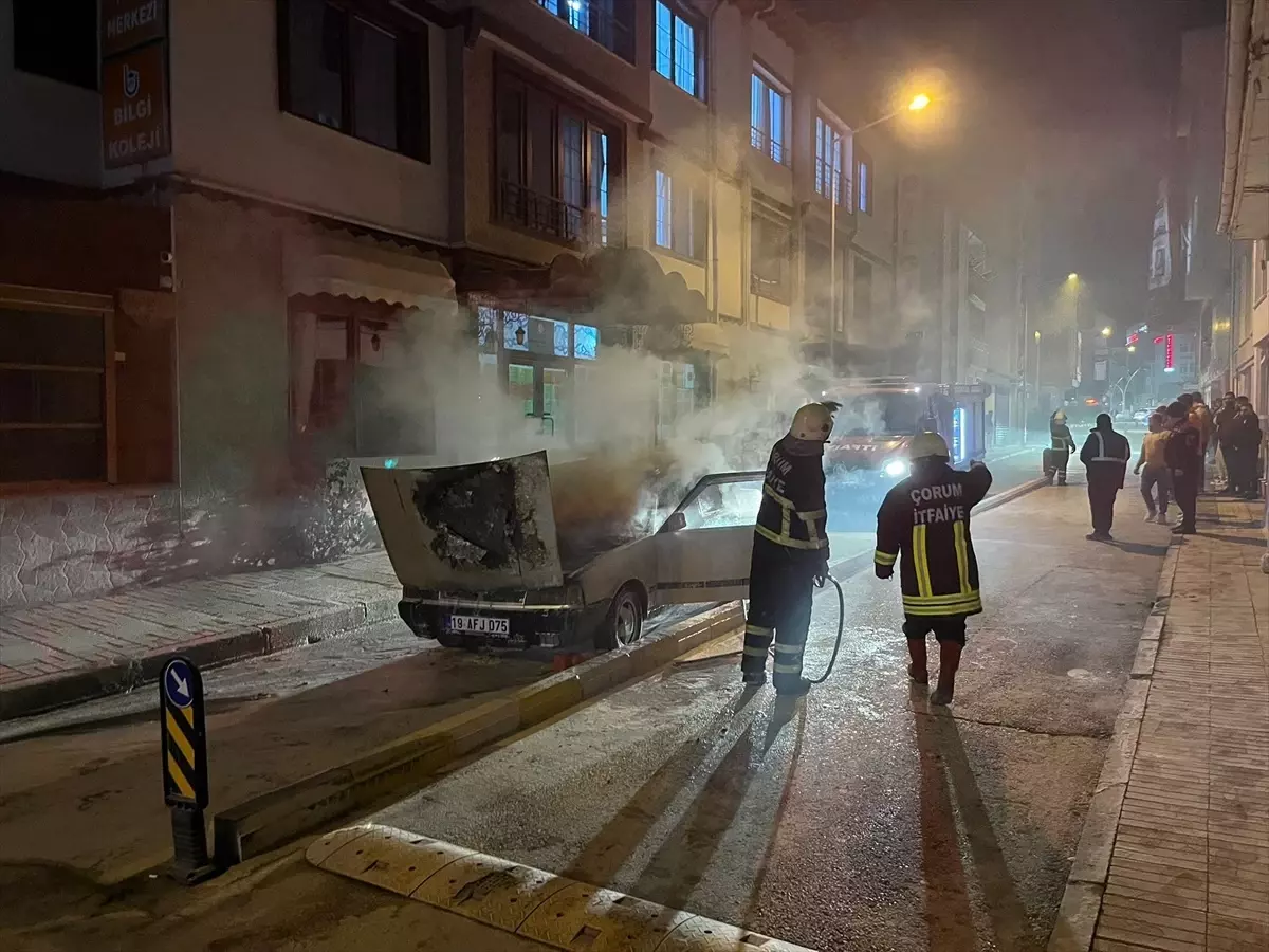 Çorum’da Seyir Halindeki Otomobilde Yangın Çıktı